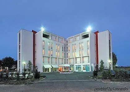 Campus 호텔 콜레키오