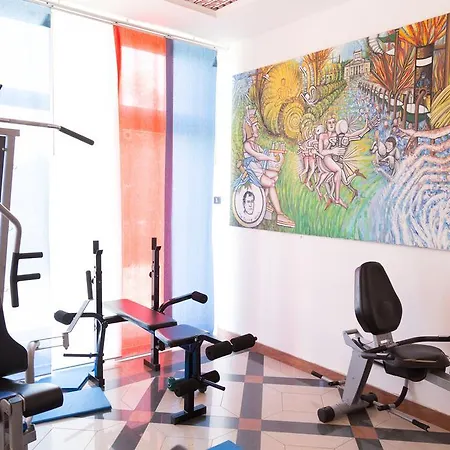 Campus 3* קולצ'יו