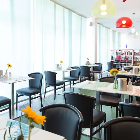 Campus מלון קולצ'יו