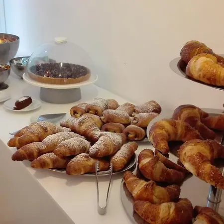 Campus מלון קולצ'יו