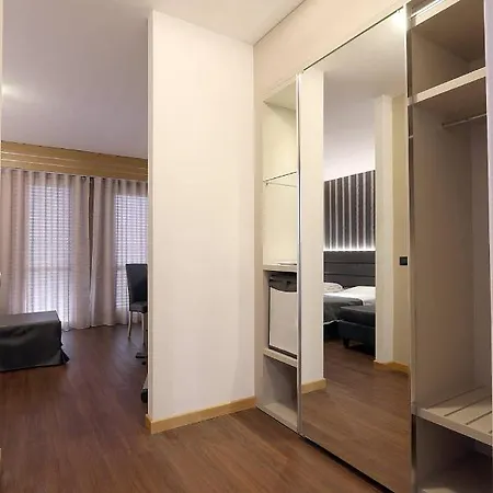 Campus Hotel 3*