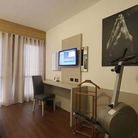 Hotel Campus 3*
