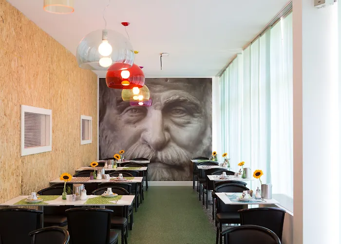 校园酒店 酒店 3*